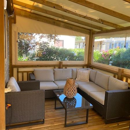 Mobil Home De Charme Fréjus 外观 照片